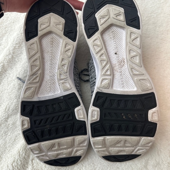 APL heathered gray techloom wave shoes - Picture 2 of 8